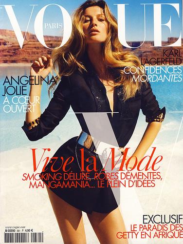 La portada del primer número de Vogue París bajo la dirección de Emmanuelle Alt, para Giselle Bündchen