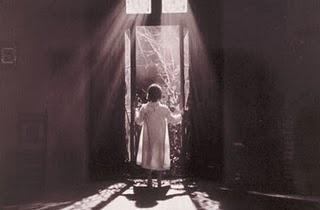 La perspectiva del personaje - “El Espíritu de la Colmena” y “Muerte de un Ciclista” La perspectiva del personaje - “El Espíritu de la Colmena” y “Muerte de un Ciclista”