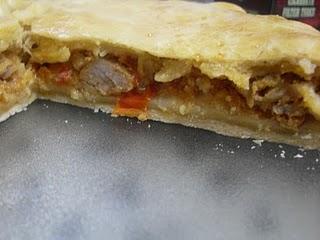 EMPANADA DE LOMO ADOBADO