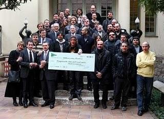 Pep Guardiola apadrina un libro de cuentos de fútbol con fines benéficos