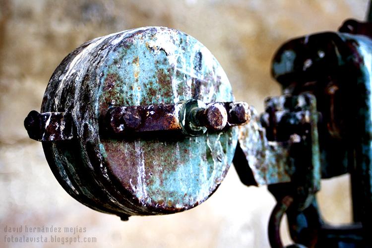 Detalle de garrucha utilizada en la producción de aceite, en el Museo del Aceite de Baeza, Jaén