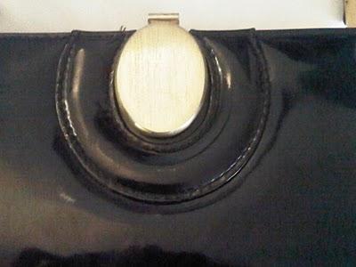 De armario en armario: Falda de María Barros y bolso de anticuario