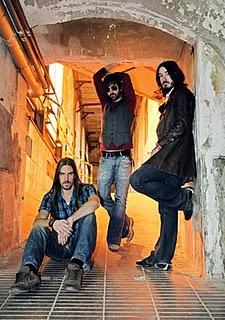 ¡Última Experiencia en concierto, conócelos!