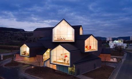 VITRAHAUS _DESIGN  FURNITURE SHOWROOM!