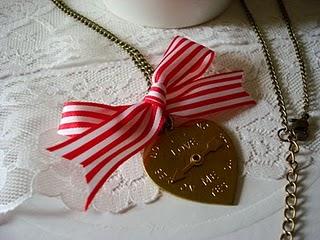 COLLAR DO YOU LOVE ME?