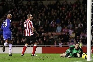 Kalou marca un gol en el triunfo del Chelsea en Sunderland( 2-4)