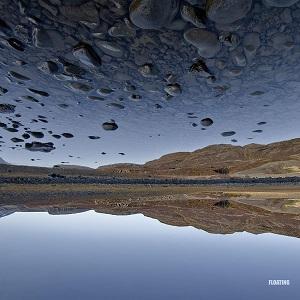 Johann Asmundsson Floating