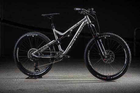 Commencal Meta AM V4.2: más Enduro que nunca