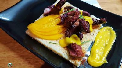 Pulpo con mango