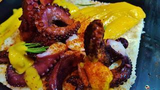 Pulpo con mango
