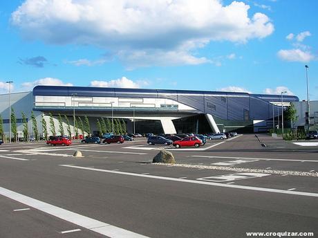 LPZ-001-BMW Central Building-1