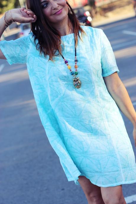 Vestido en azul clarito