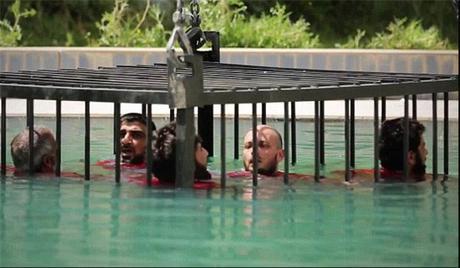 Mosul: ISIL Executes 15 Civilians by Drowning in Swimming Pool, Guns Down 12 Others