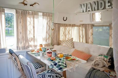 Ideas para decorar una vieja caravana