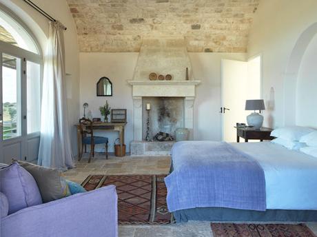 Home tour: una casa de estilo rústico mediterráneo entre olivos