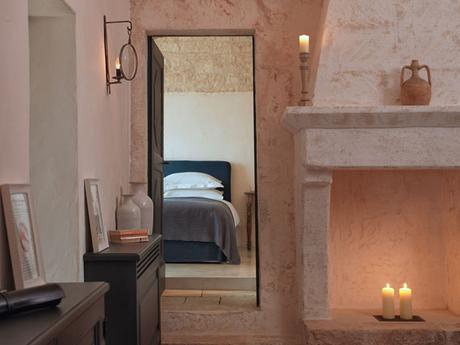 Home tour: una casa de estilo rústico mediterráneo entre olivos