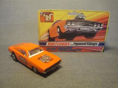 Un dragster entre los Matchbox King Size