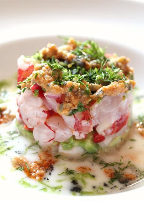 Tartar (acevichado) de carabineros, ajoblanco y vinagreta de fruta de la pasión [#Motinasaltablog]