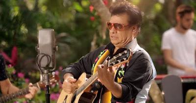 Muere a los 66 años el mexicano Juan Gabriel por un infarto