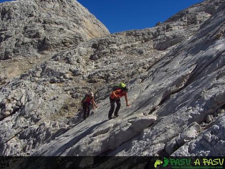 Llambria camino al Torrecerredo