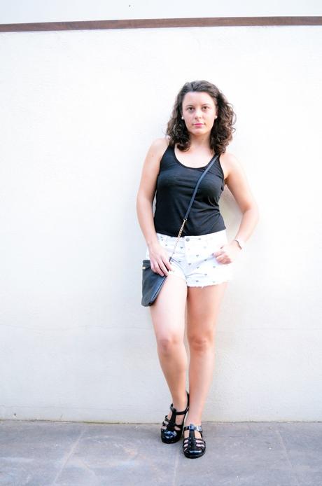 Shorts corazones_moda_streetstyle_look_fashionblogger_friendsfluencers_bloggercastellon_influencer_mivestidoazul (7)