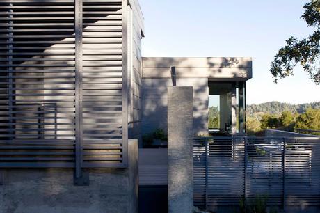 Casa Pequena de Hormigon en California