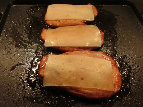 Bocadillo de lomo con pimientos