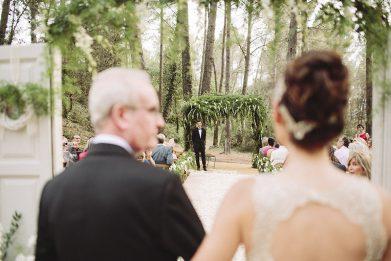 ceremonia boda bosque www.bodasdecuento.com