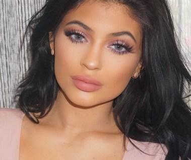 LABIALES DE Kylie Jenner