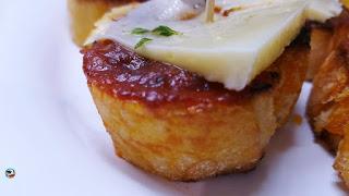 Pinchos de sobrasada y queso