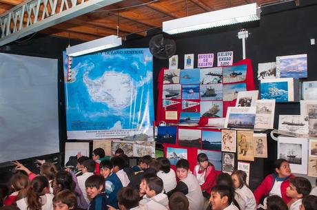 JORNADA DE DISERTACION PARA ALUMNOS DE LA ESCUELA Nº 7 DE ESCOBAR