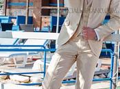 Moderno traje slim color arena