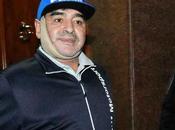 Detenido Maradona llevar pasaporte robado.