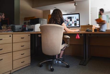 “Niceballs”, un invento para volver al trabajo tocándote las bolas