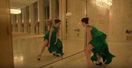 Spike Jonze dirige uno de los spots de perfume más raros del año