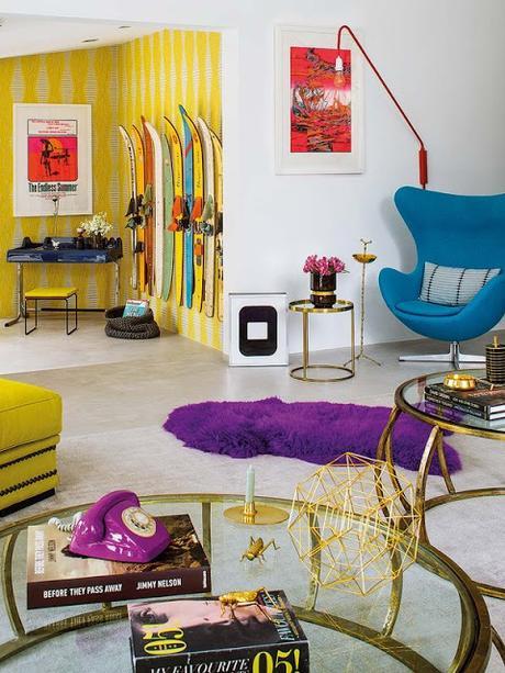 HOUSE TOUR: COLOR EN LA COSTA MALLORQUINA