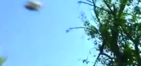 ASI SURGIO MOTHERSHIP: Ya tiene mas de 1 millon 300 Mil visitas en Youtube (+VIDEOS)