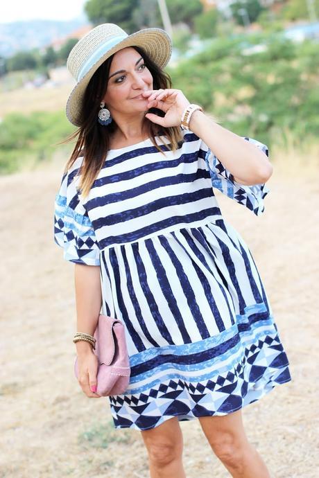 Vestido amplio de rayas