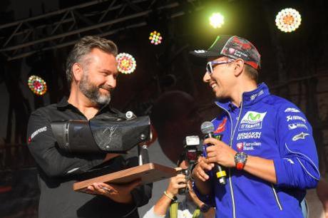 99-jorge-lorenzo-esp5ng_8846.gallery_full_top_fullscreen