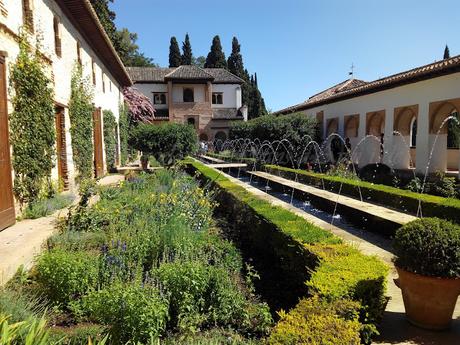 EL GENERALIFE , GRANADA, A LA BARCELONA D' ABANS, D' AVUI I DE SEMPRE...2-09-2016...!!!