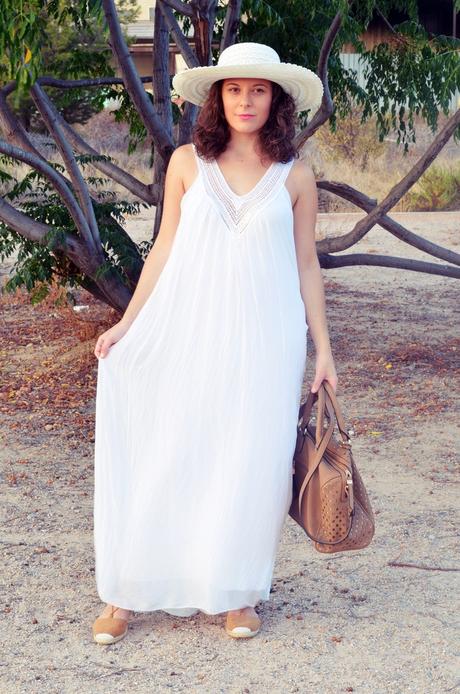Vestido largo blanco de seda_streetstyle_bloggerscastellon_fashionblogger_mivestidoazul (3)