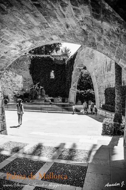 CALLEJEANDO POR PALMA DE MALLORCA