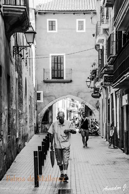 CALLEJEANDO POR PALMA DE MALLORCA