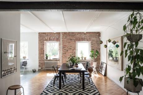 las paredes de ladrillo