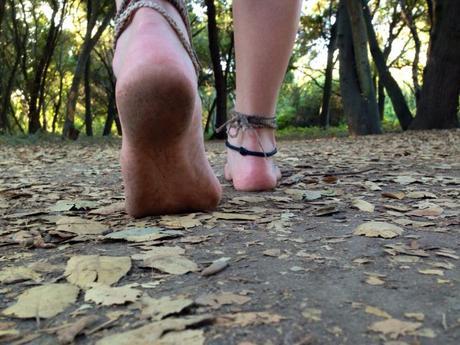 Correr descalzo o Barefoot, beneficios y perjuicios de su práctica