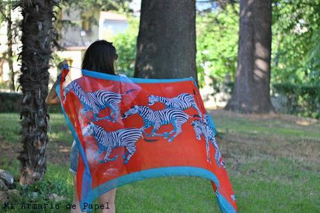 Pañuelo colorido como complemento