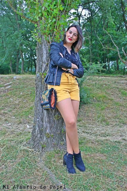 Ideas para Vestir un Short Amarillo - Propuesta 1