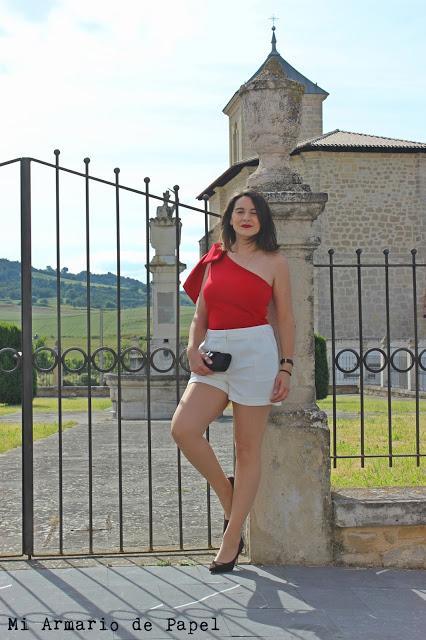 Cómo Combinar unos Shorts Blancos - Propuesta 3 Cómo Combinar unos Shorts Blancos - Propuesta 3