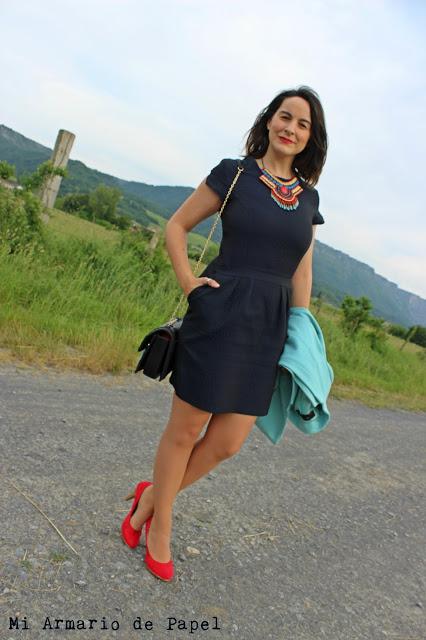 Cómo Combinar un Blazer Azul Cielo - Propuesta 1