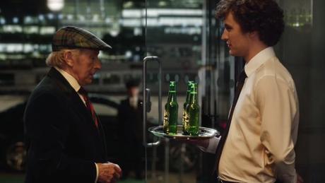 Heineken dice que no bebas Heineken en su última campaña publicitaria